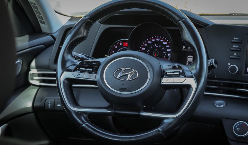 2021 Hyundai Elantra full