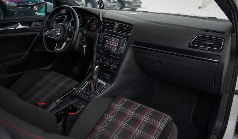 2015 Volkswagen Golf GTI full