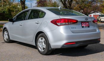 2017 Kia Forte full