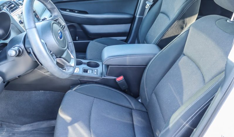 2019 Subaru Outback full