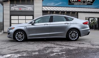 2020 Ford Fusion Energi full