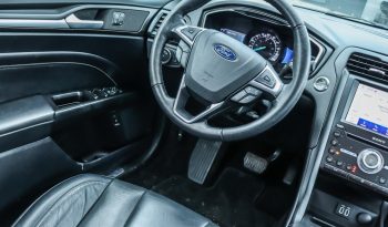 2020 Ford Fusion Energi full