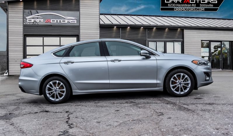 2020 Ford Fusion Energi full