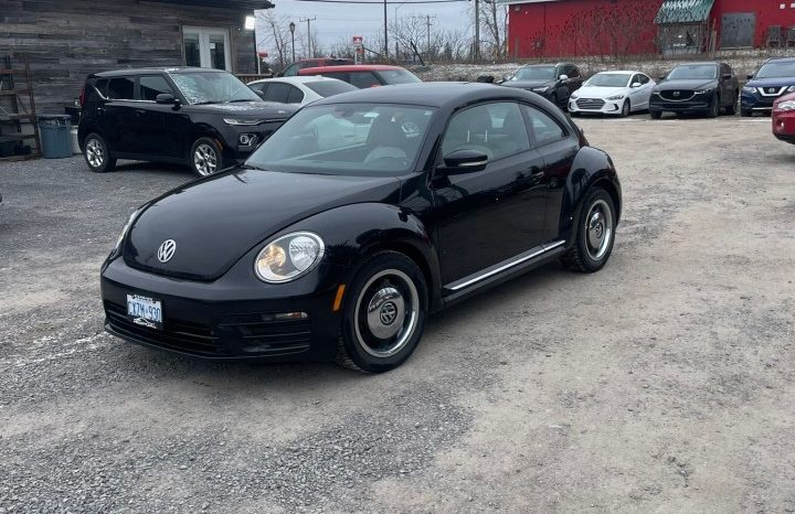 2017 Volkswagen Beetle Coupe full